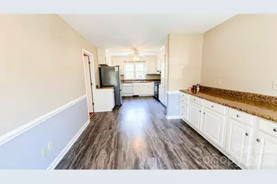 7218 Quail Ridge Drive, Charlotte, NC 28226 - Photo 11