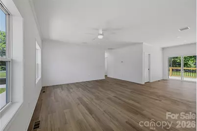 109 Sarah Avenue, Newton, NC 28658 - Photo 7