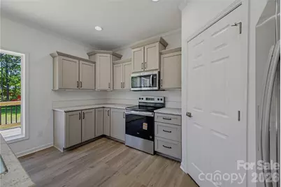 109 Sarah Avenue, Newton, NC 28658 - Photo 19