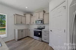 109 Sarah Ave, Newton, NC 28658 - Photo 19