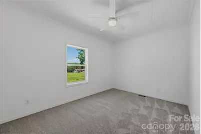109 Sarah Avenue, Newton, NC 28658 - Photo 31