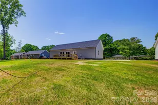 109 Sarah Ave, Newton, NC 28658 - Photo 37