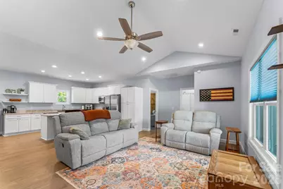 2455 Saratoga Run, Morganton, NC 28655 - Photo 5