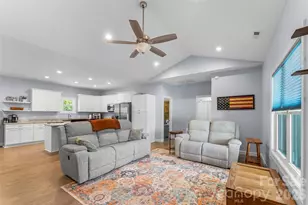 2455 Saratoga Run, Morganton, NC 28655 - Photo 5
