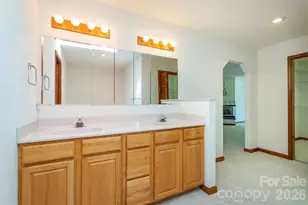 29 Hillcreek Dr, Asheville, NC 28804 - Photo 23