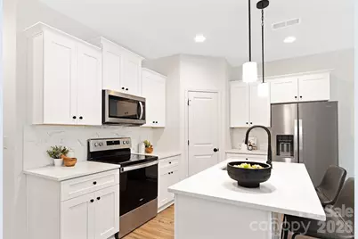 2920 Capitol Drive, Charlotte, NC 28208 - Photo 7
