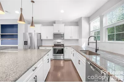 1228 Madison Towns Lane, Charlotte, NC 28209 - Photo 11