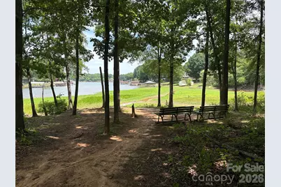 116 E Decatur Avenue, Mooresville, NC 28117 - Photo 27