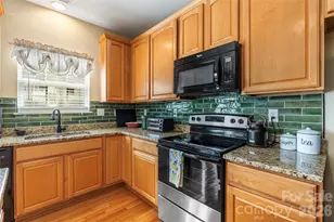 11737 Fiddlers Roof Ln, Charlotte, NC 28277 - Photo 19
