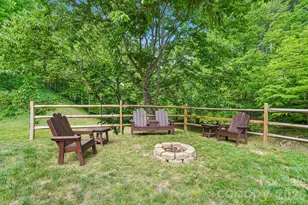 302 Battle Creek Dr, Green Mountain, NC 28740 - Photo 27