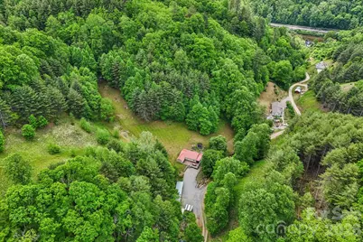 302 Battle Creek Drive, Green Mountain, NC 28740 - Photo 45