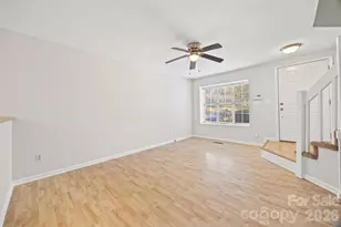 8117 Circle Tree Ln, Charlotte, NC 28277 - Photo 3