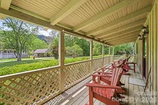 300 Bugle Boy Dr, Cullowhee, NC 28723 - Photo 17