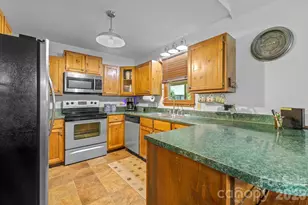 300 Bugle Boy Dr, Cullowhee, NC 28723 - Photo 41