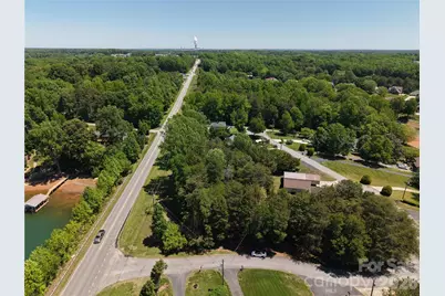 4244 Harbor Lane, Sherrills Ford, NC 28673 - Photo 5