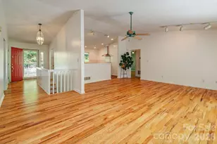 146 Churchill Downs Dr, Fairview, NC 28730 - Photo 3