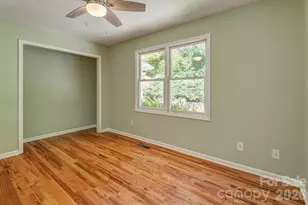 146 Churchill Downs Dr, Fairview, NC 28730 - Photo 19