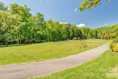 146 Churchill Downs Drive, Fairview, NC 28730 - Photo 37