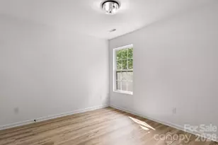 8723 Buttonwood Ct, Charlotte, NC 28215 - Photo 27