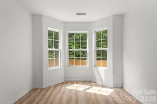 8723 Buttonwood Ct, Charlotte, NC 28215 - Photo 19