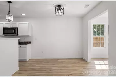 8723 Buttonwood Court, Charlotte, NC 28215 - Photo 11