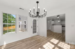 8723 Buttonwood Ct, Charlotte, NC 28215 - Photo 13