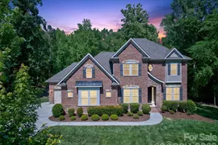 1005 Kara Ct, Matthews, NC 28104 - Photo 3