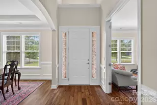 1005 Kara Ct, Matthews, NC 28104 - Photo 9