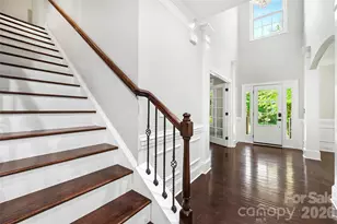 4624 Pebble Run Dr, Matthews, NC 28105 - Photo 3