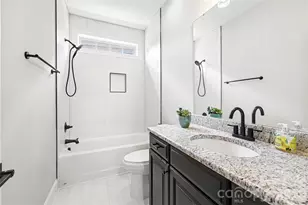 4624 Pebble Run Dr, Matthews, NC 28105 - Photo 25