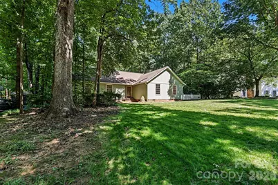 319 Kingsley Drive, Charlotte, NC 28270 - Photo 9