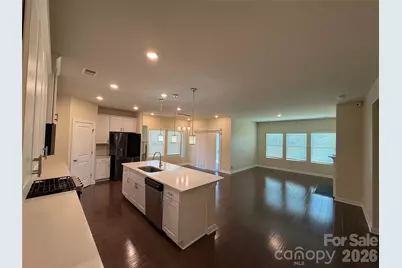 11838 Red Leaf Drive, Charlotte, NC 28215 - Photo 3