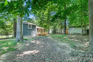 8424 Othello Pl, Charlotte, NC 28227 - Photo 19