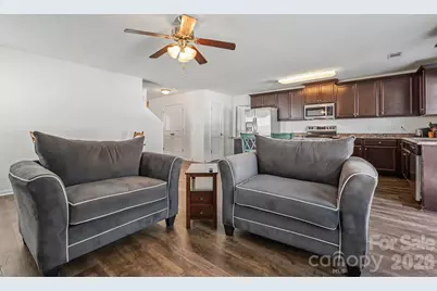 2428 Alex Ryan Drive, Charlotte, NC 28216 - Photo 9