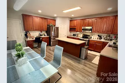 100 Drakeshire Court, Morrisville, NC 27560 - Photo 3