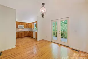 21 Winterview Trail, Hendersonville, NC 28739 - Photo 9
