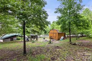 325 Swanson Dr SW, Lenoir, NC 28645 - Photo 33