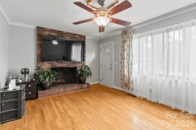 325 Swanson Drive SW, Lenoir, NC 28645 - Photo 7