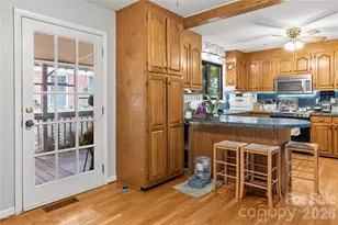 325 Swanson Dr SW, Lenoir, NC 28645 - Photo 15