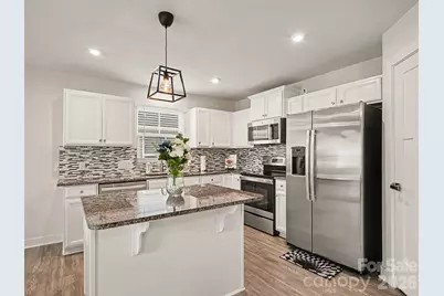 5513 Hughesdale Drive, Charlotte, NC 28215 - Photo 5