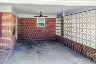 135 Hazelwood Dr, Forest City, NC 28043 - Photo 37