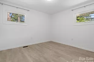 3633 Rosehaven Dr, Charlotte, NC 28205 - Photo 25