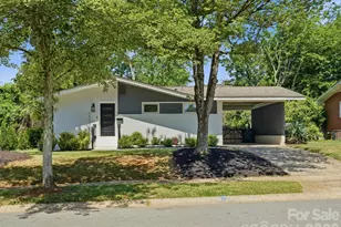 3633 Rosehaven Dr, Charlotte, NC 28205 - Photo 1
