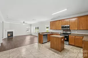 5618 Stowe Derby Dr, Charlotte, NC 28278 - Photo 9