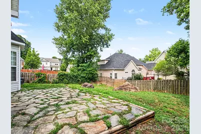 12102 Hampton Place Drive, Charlotte, NC 28269 - Photo 29