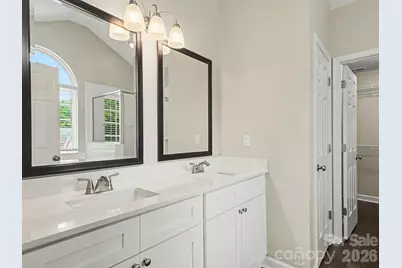 12102 Hampton Place Drive, Charlotte, NC 28269 - Photo 25