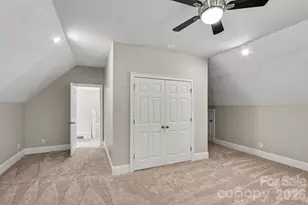 18611 Reflection Rock Ct, Davidson, NC 28036 - Photo 17