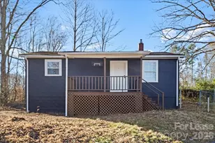 2217 Old Shelby Rd, Hickory, NC 28602 - Photo 1