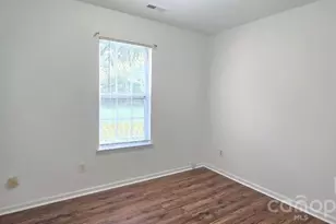 5751 Justins Forest Dr, Charlotte, NC 28212 - Photo 15