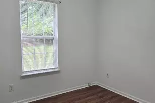 5751 Justins Forest Dr, Charlotte, NC 28212 - Photo 17